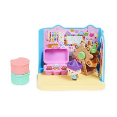 Picture of Spin Master Gabby's Dollhouse: 'Baby Box Craft-a-riffic' Room - Art Study Deluxe Room Set (6064151)